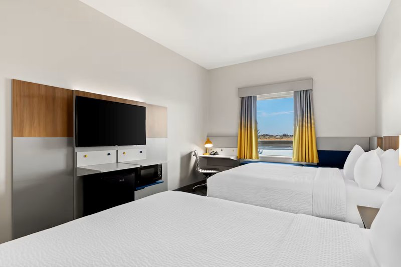 Holiday Inn Express and Suites George – Quincy South