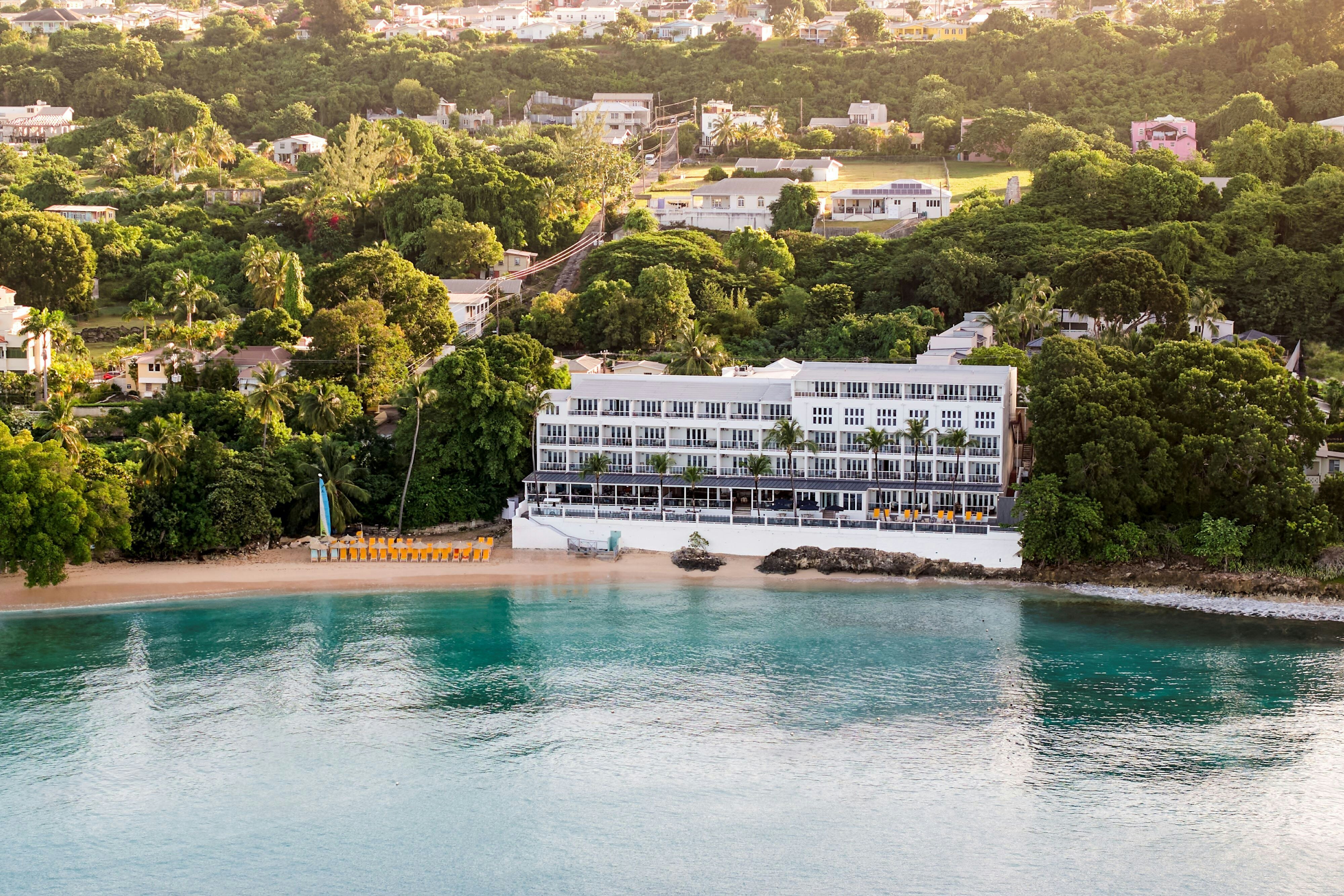 Waves Resort & Spa, Autograph Collection