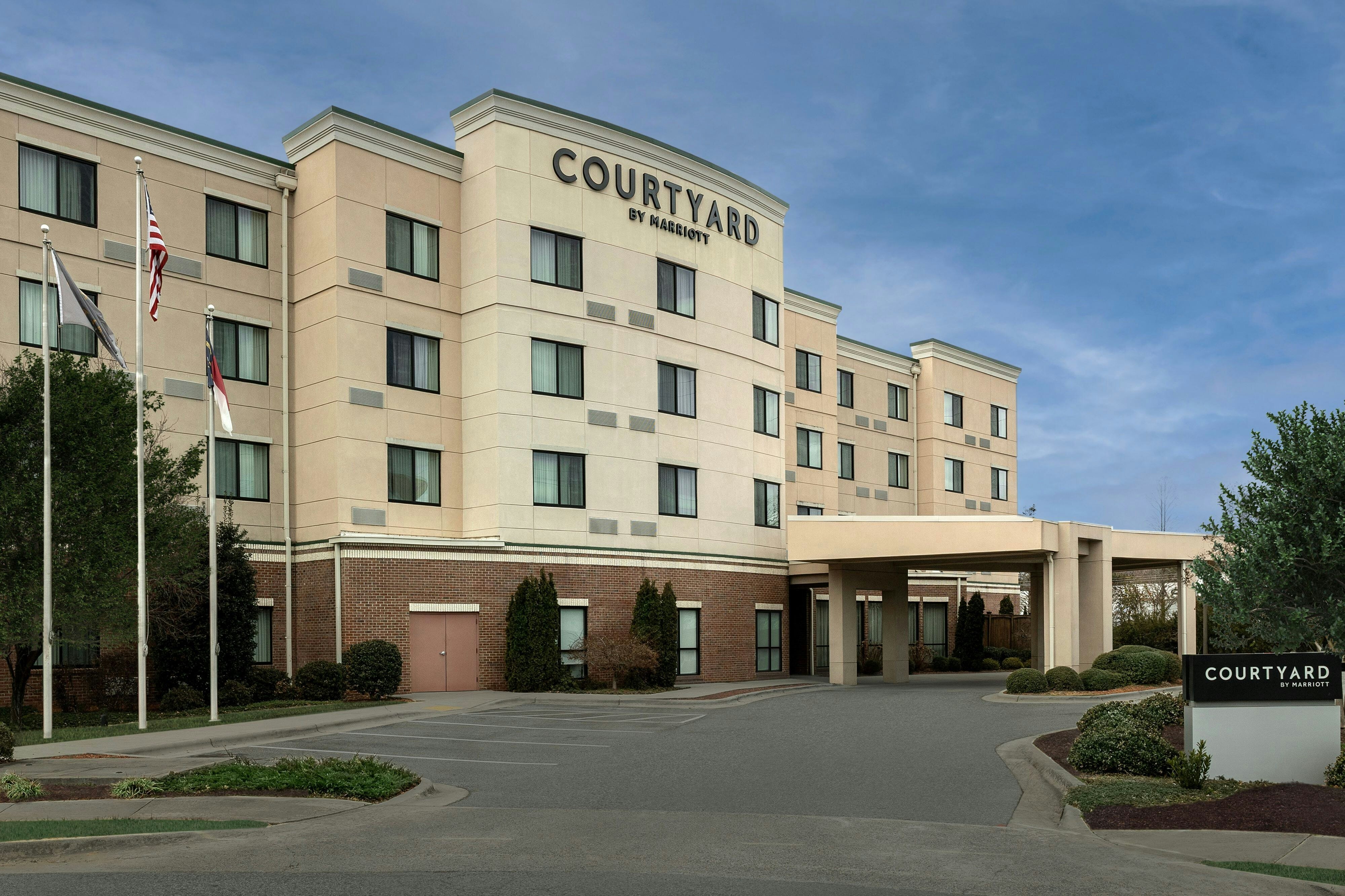 Courtyard by Marriott Salisbury
