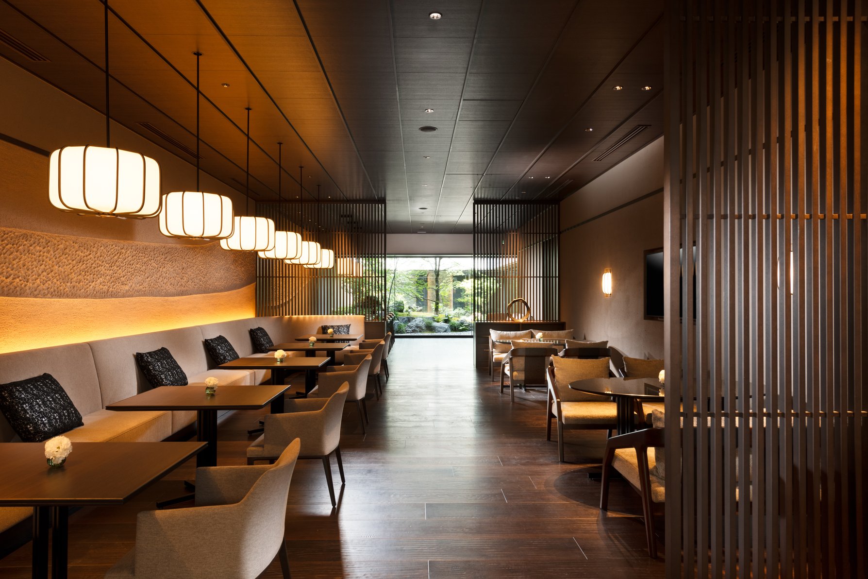 Hilton Kyoto Room Type - FAMILY TWIN EXECUTIVE ROOM