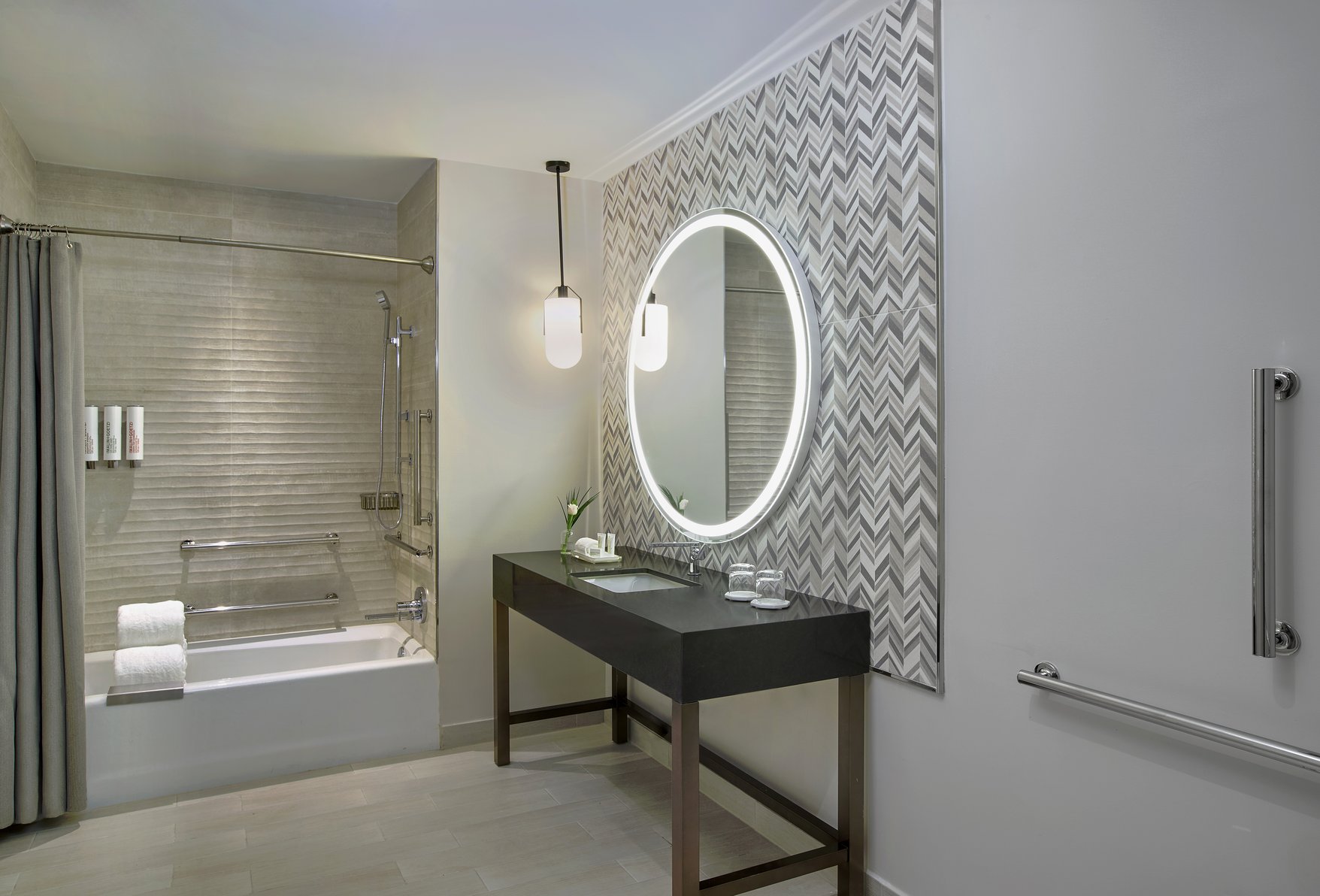 THesis Hotel Miami Coral Gables, Curio Collection by Hilton Room Type - 1 KING 2 ROOM PARLOR SUITE