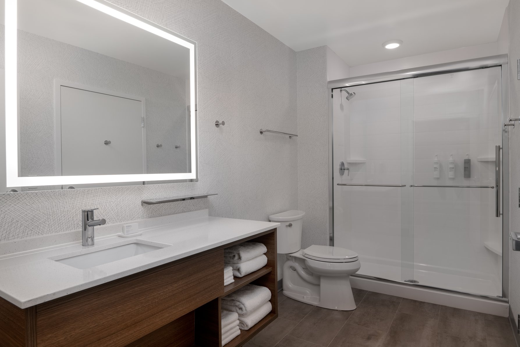 Home2 Suites by Hilton Sheboygan Room Type - 2 QUEEN BEDS STUDIO SUITE