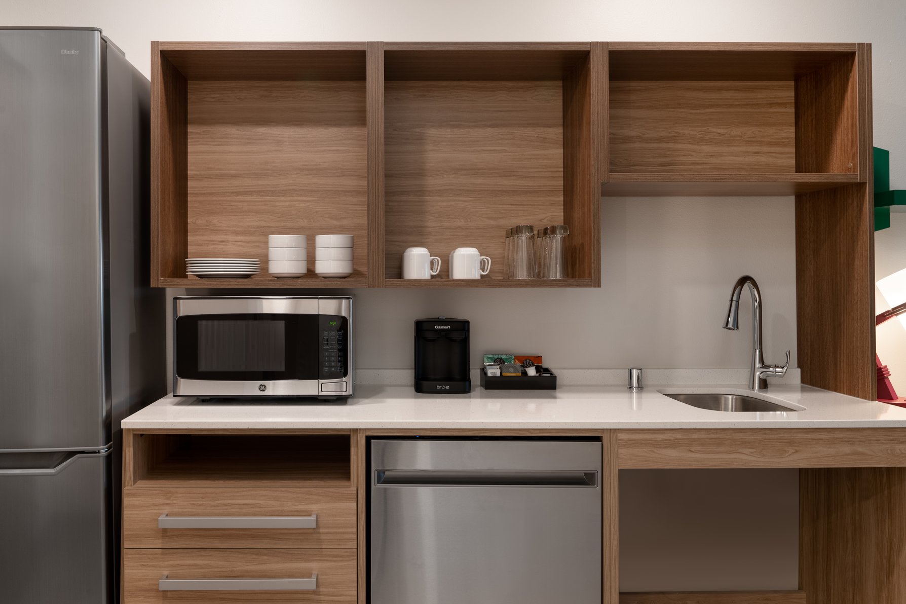 Home2 Suites by Hilton Sheboygan Room Type - 2QN MOB/HR ACC TUB STUDIO