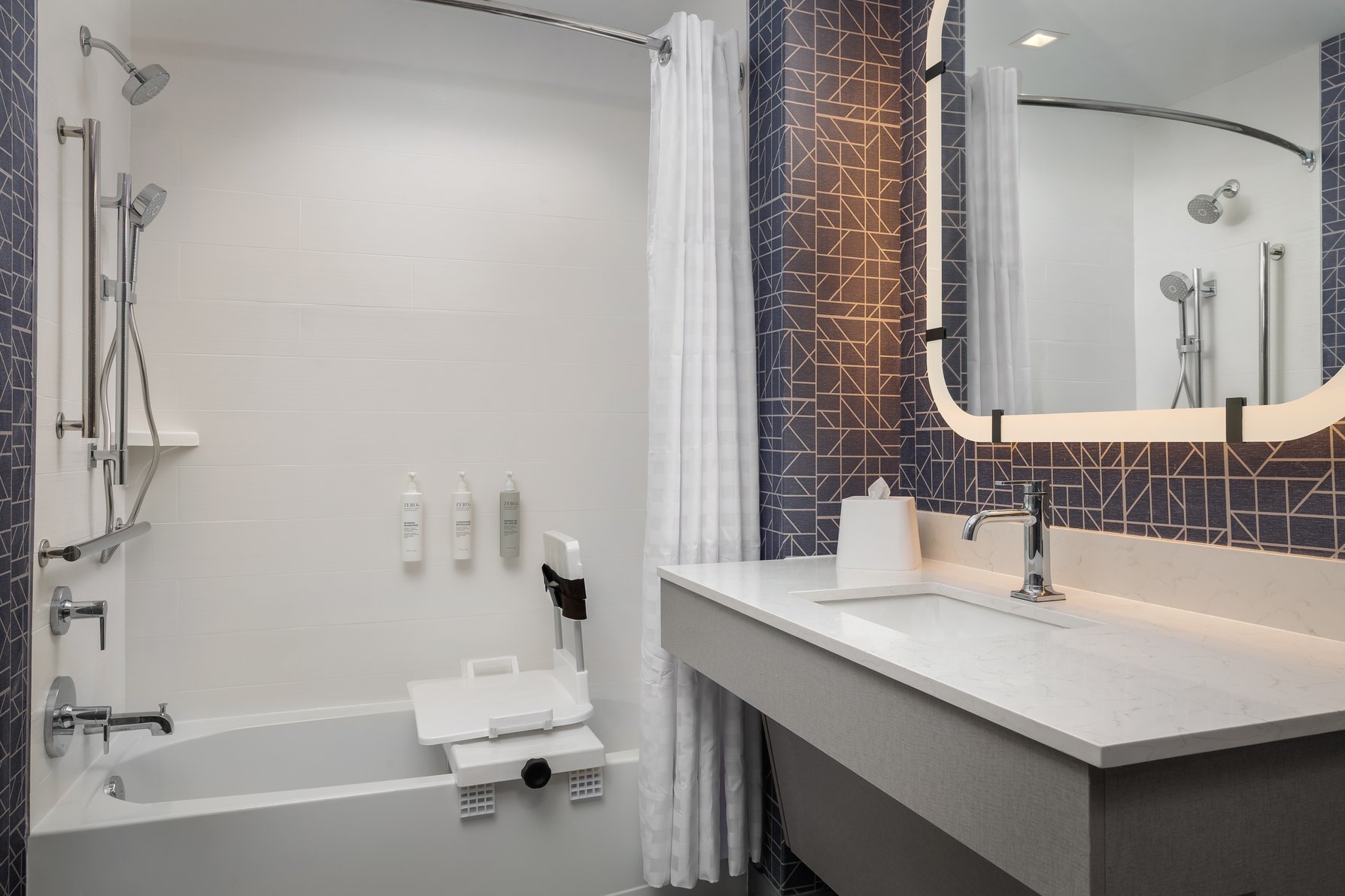 Homewood Suites By Hilton Newport Cincinnati Room Type - 1KG MB ACC TUB EFFIC SUITE