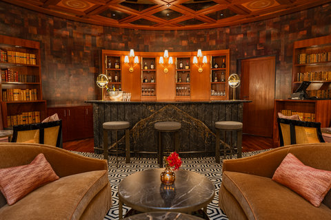 RFH The Charles Hotel - The Circle Bar
