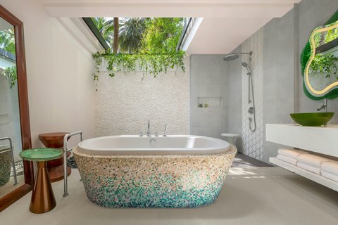 Beach Villa Bathroom_1