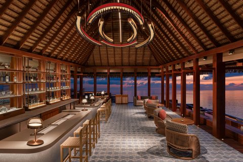 SIP Bar Twilight