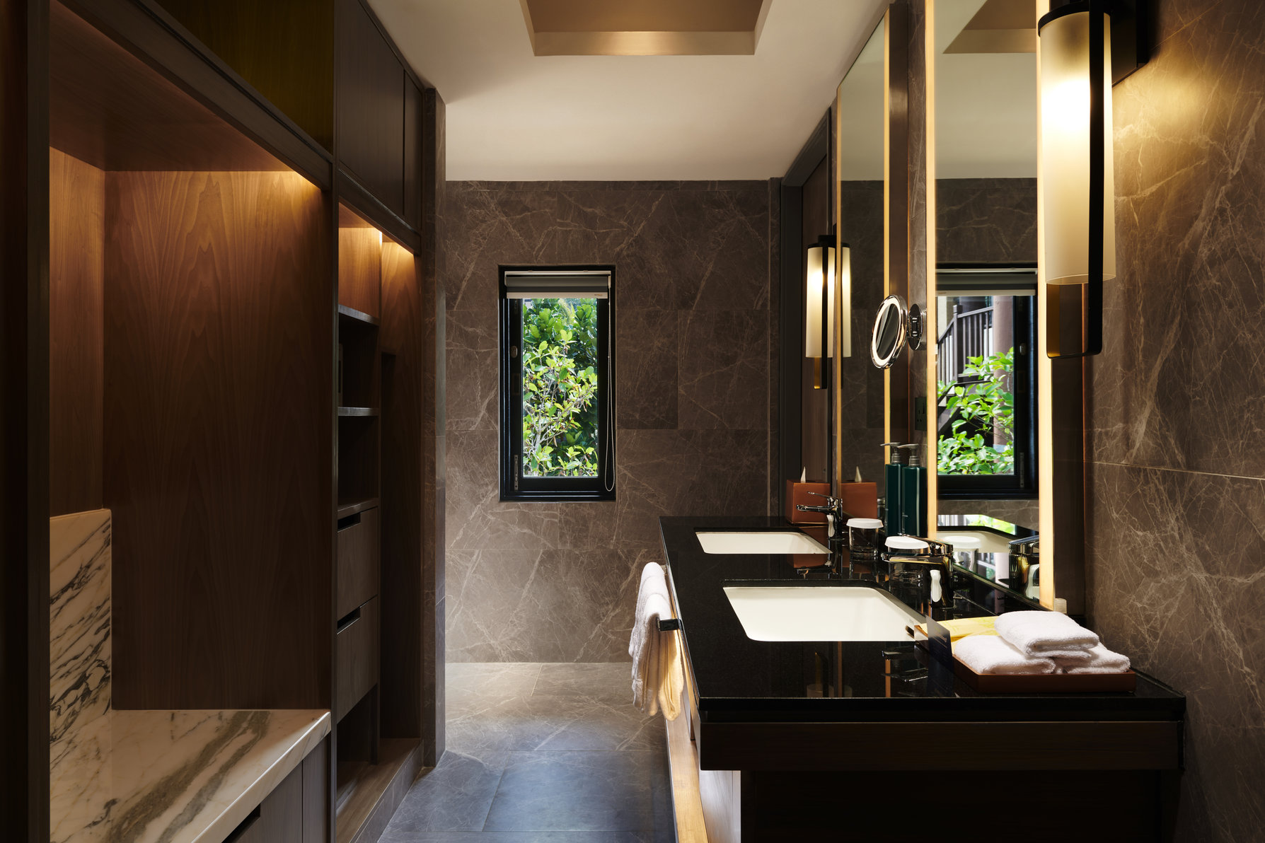 DoubleTree by Hilton Putrajaya Lakeside Room Type - 2 BEDROOM LAKE VIEW VILLA