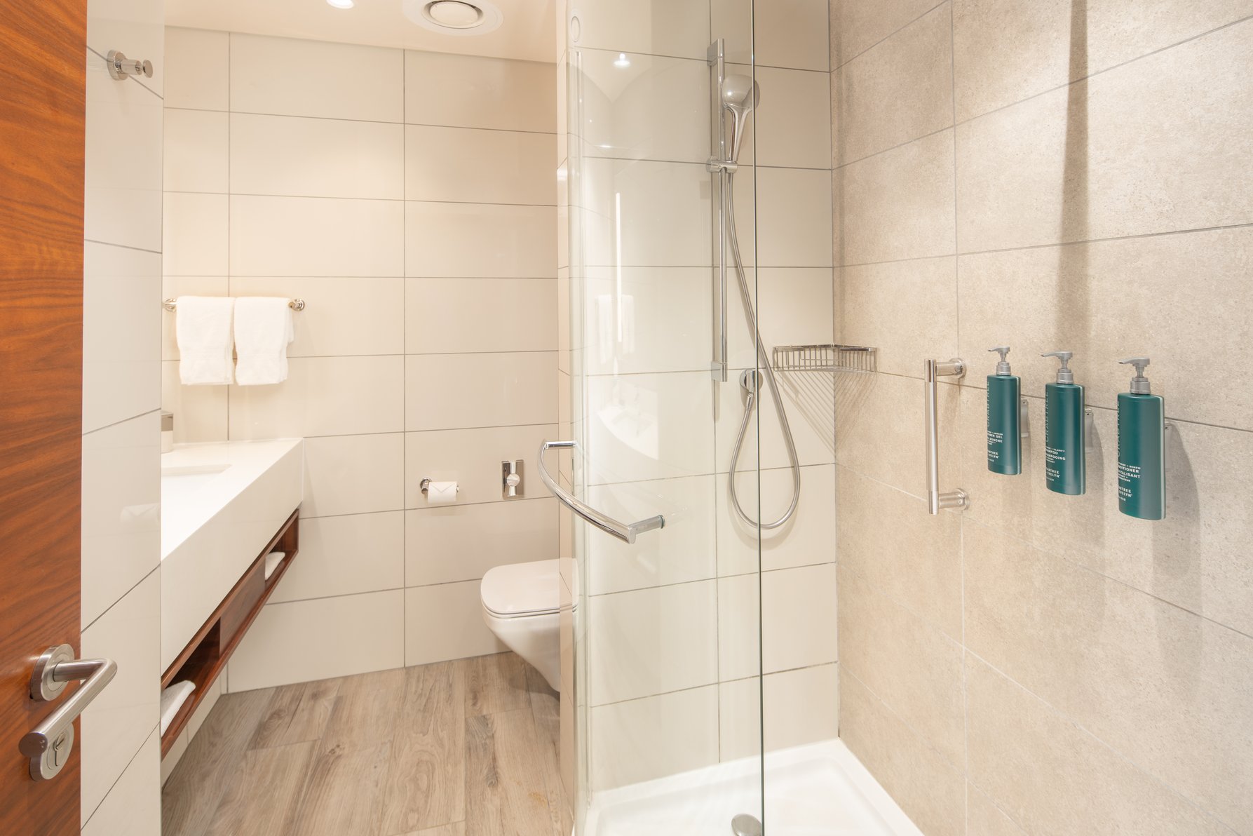 Hilton Garden Inn Mbabane Room Type - KING ACCESSIBLE ROOM