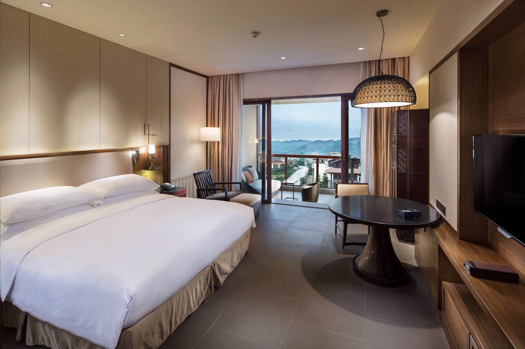 Hilton Huizhou Longmen Resort Room Type - KING DELUXE ROOM