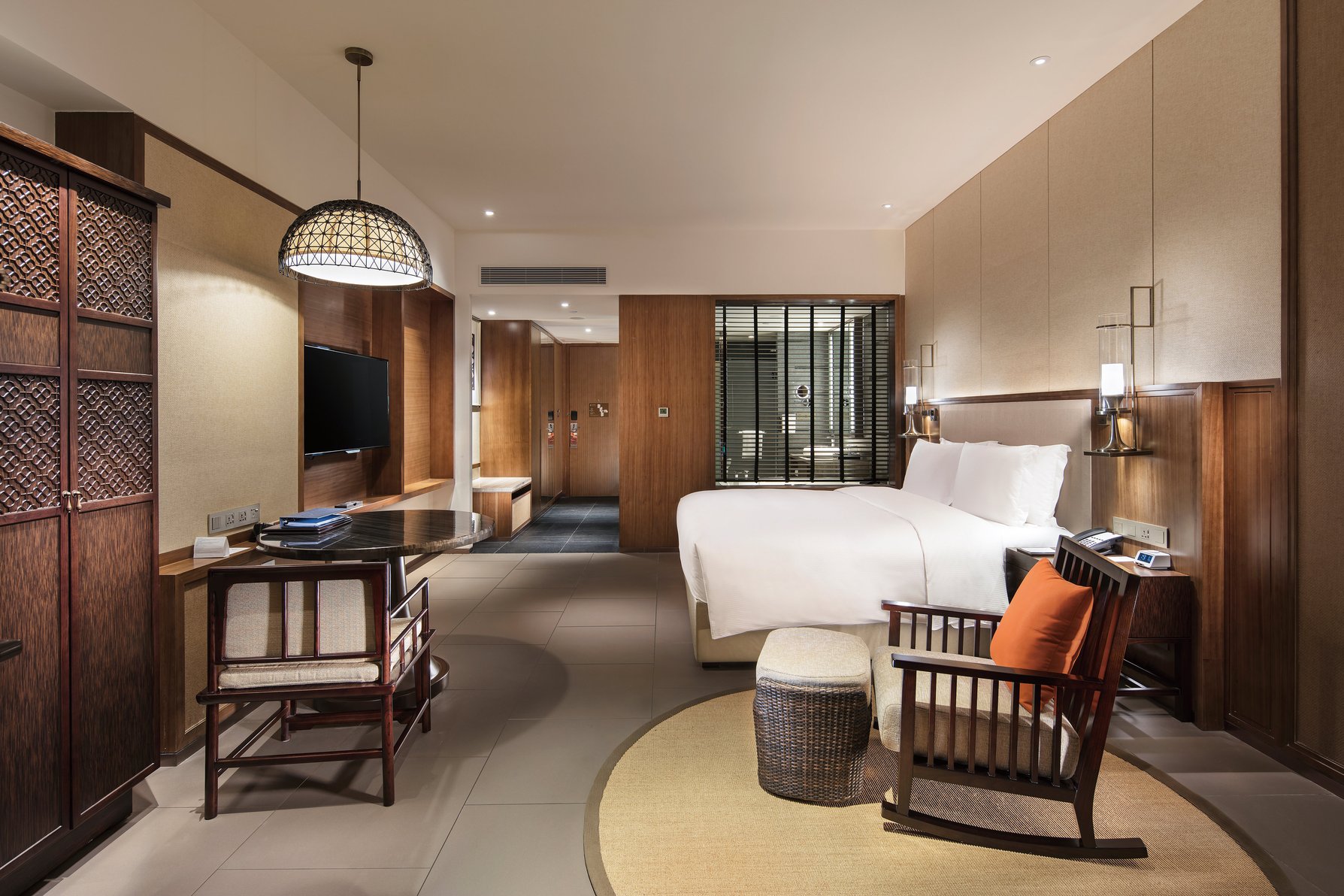 Hilton Huizhou Longmen Resort Room Type - KING EXECUTIVE ROOM