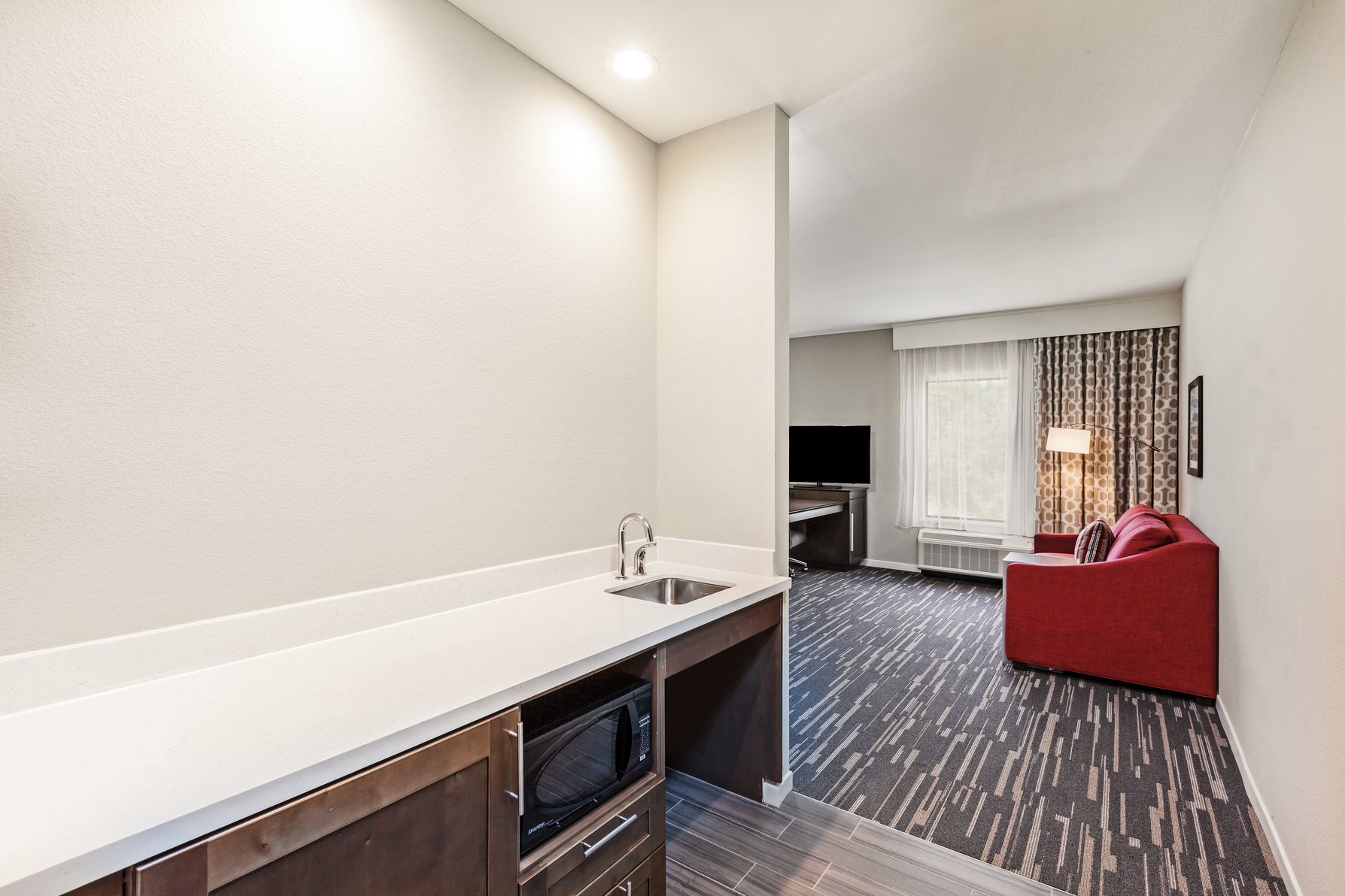 Hampton Inn & Suites Houston Atascocita Room Type - 1 KNG ACCESSIBLE TUB NS