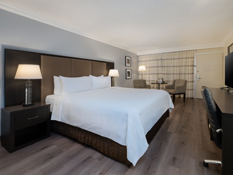 Crowne Plaza Suffern