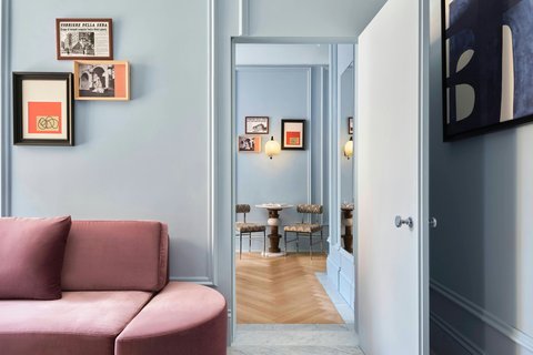 Mega Suite - Living Room