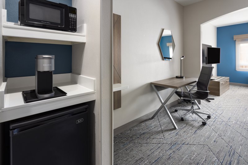 Holiday Inn Express and Suites Leesburg – Historic District