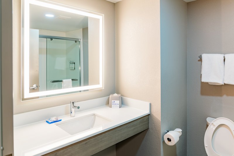 Holiday Inn Express Hotel & Suites RALEIGH SOUTHWEST