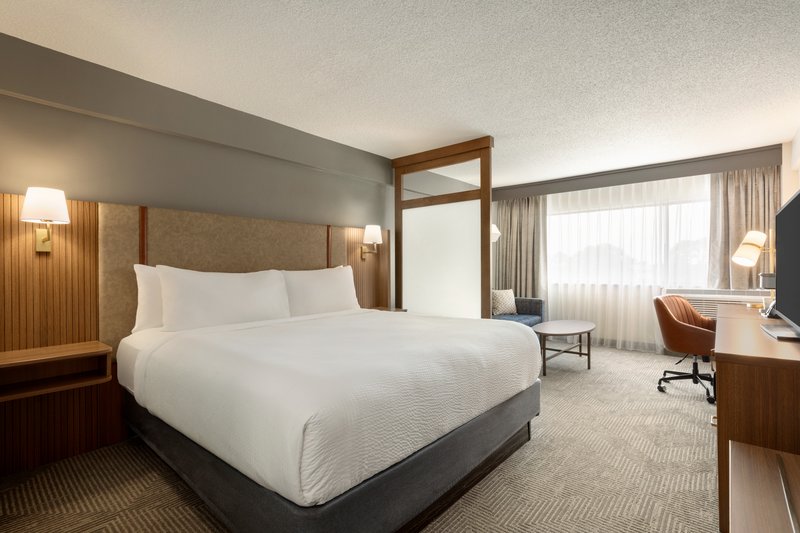 HOLIDAY INN VA BEACH NORFOLK