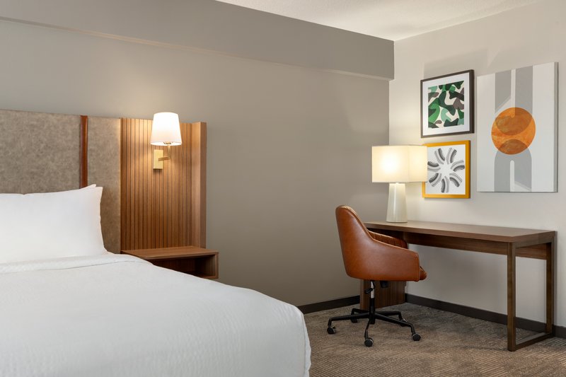 HOLIDAY INN VA BEACH NORFOLK