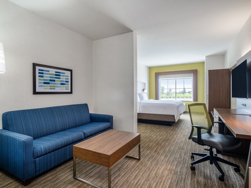 HOLIDAY INN EXP STES LODI