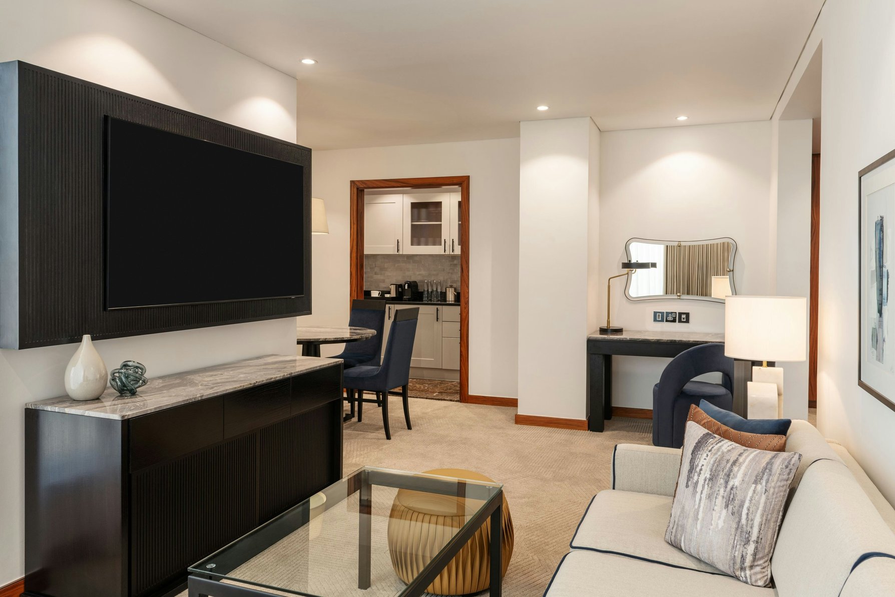 Grosvenor House, a Luxury Collection Hotel, Dubai Room Type - Deluxe Suite, Executive lounge access, 1 Bedroom Suite, Twin, Airport Transfer Grosvenor House, a Luxury Collection Hotel, Dubai Room Type - Deluxe Suite, Executive lounge access, 1 Bedroom Suite, Twin, Airport Transfer