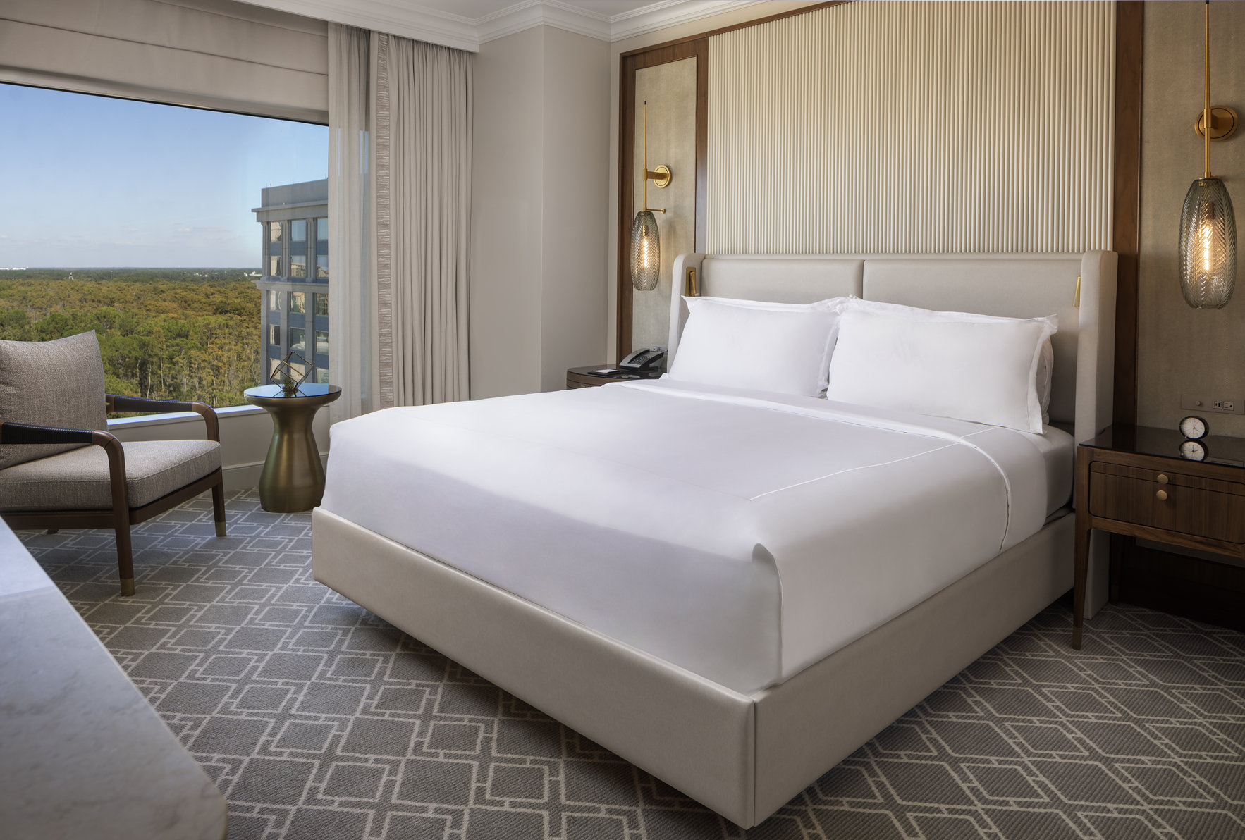 Waldorf Astoria Orlando by Hilton Room Type - 1 KING WALDORF STE ACC TUB