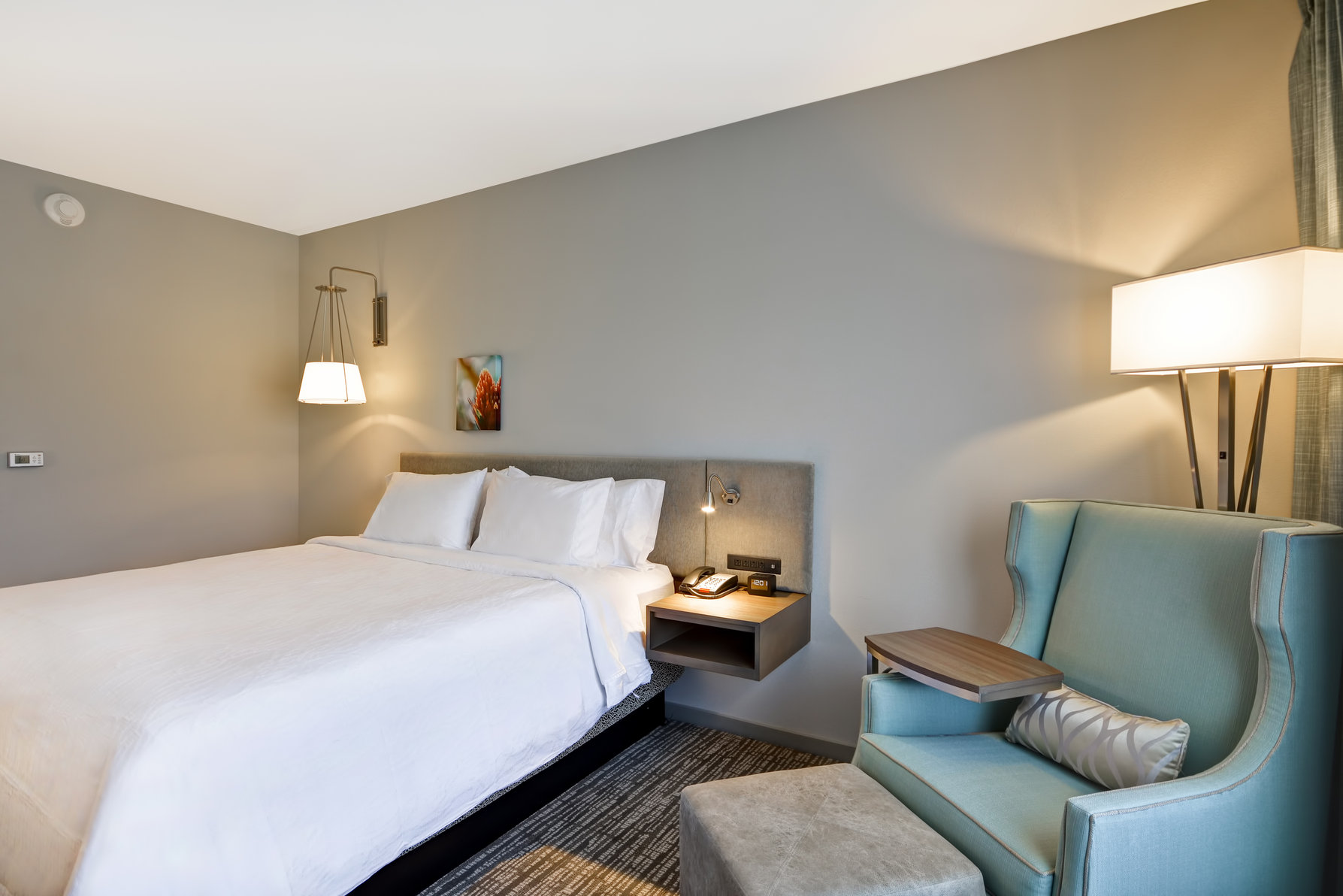 Hilton Garden Inn Gastonia Room Type - 1 KING ACC RM W BATHTUB