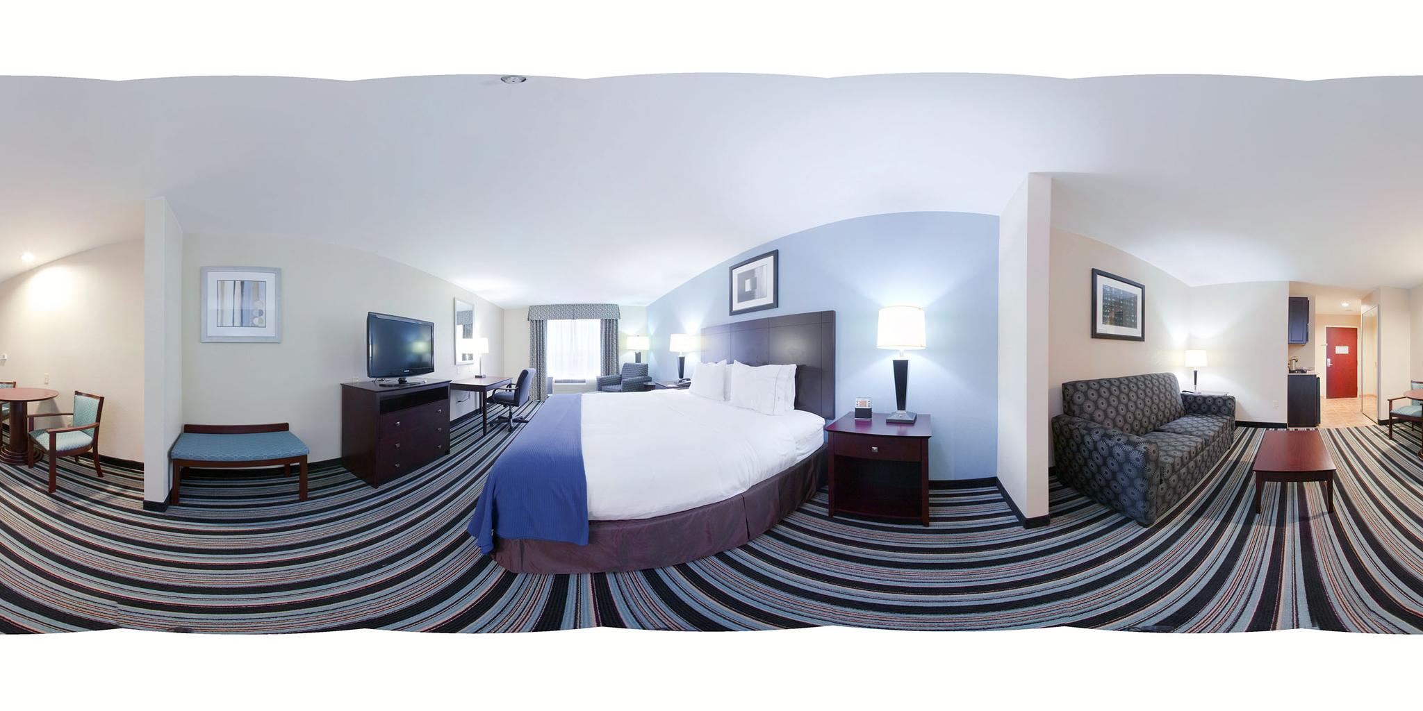 HOLIDAY INN EXP STES PORT ALLE