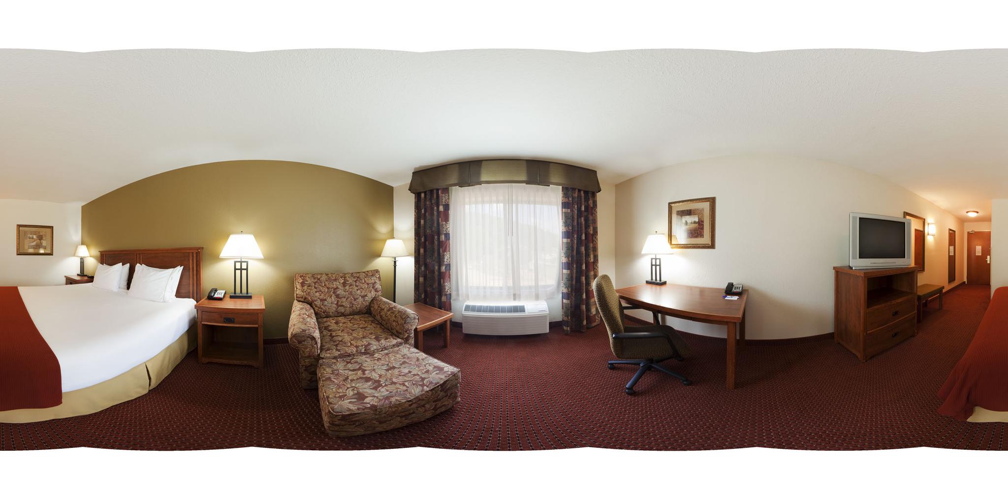 HOLIDAY INN EXP STES WESTON