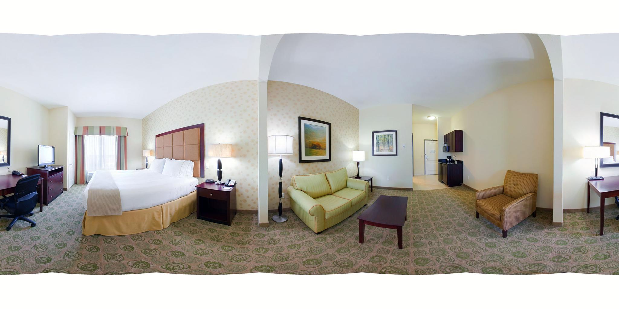 HOLIDAY INN EXP STES DALLAS E