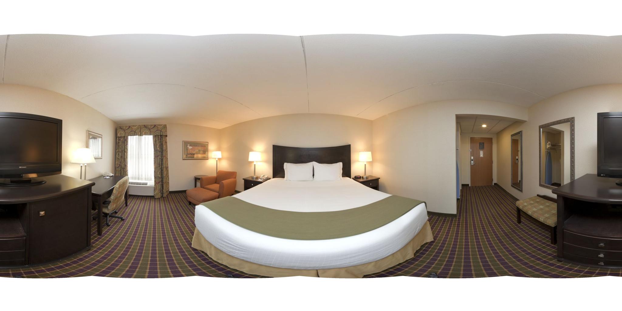 HOLIDAY INN EXPRESS LONDON