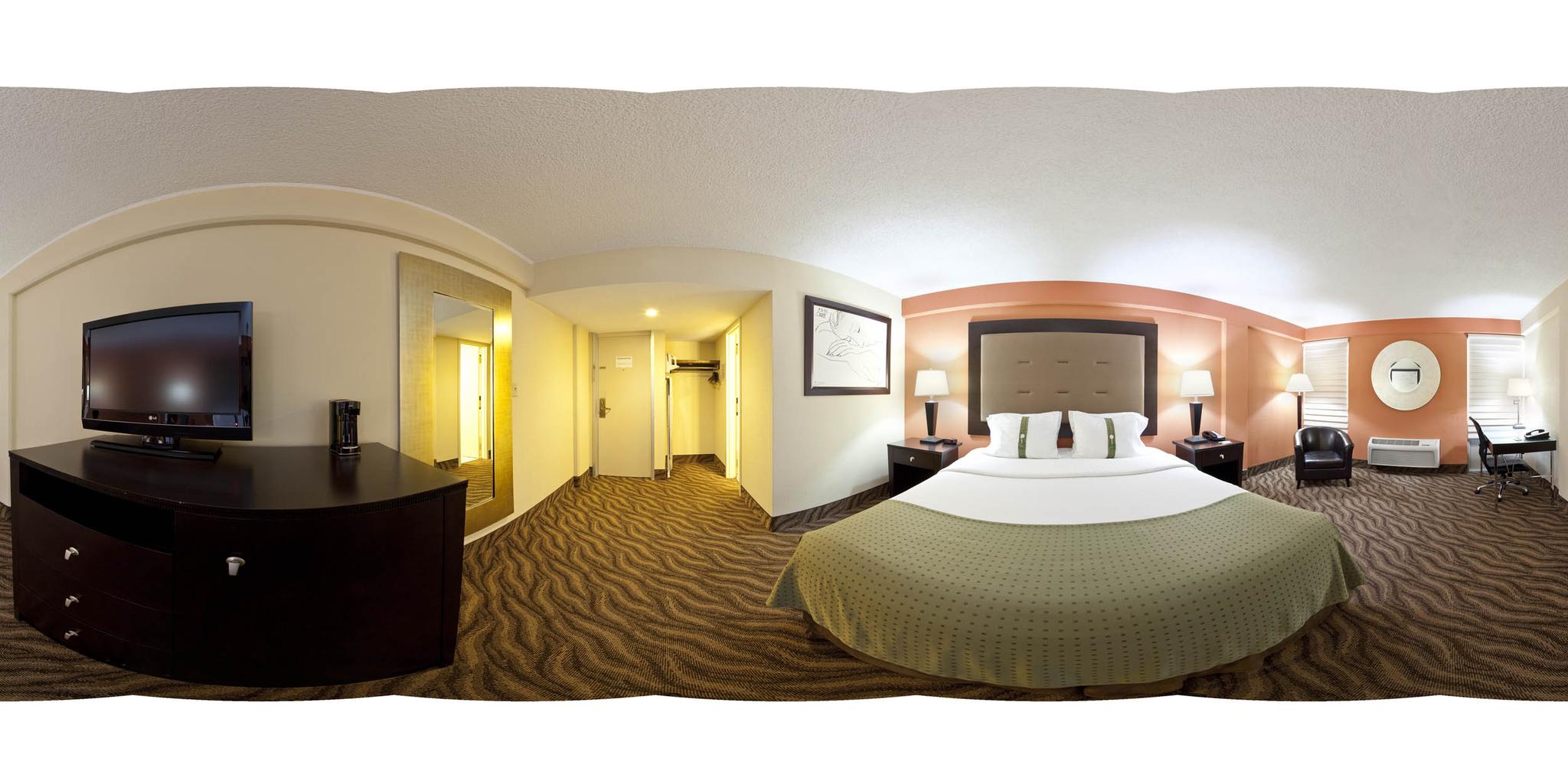 HOLIDAY INN MANHATTAN CAMPUS