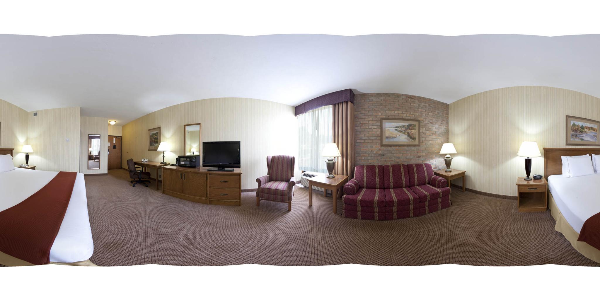 1 KING BED LEISURE NONSMOKING