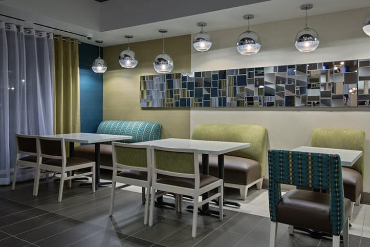 Hotel Feature