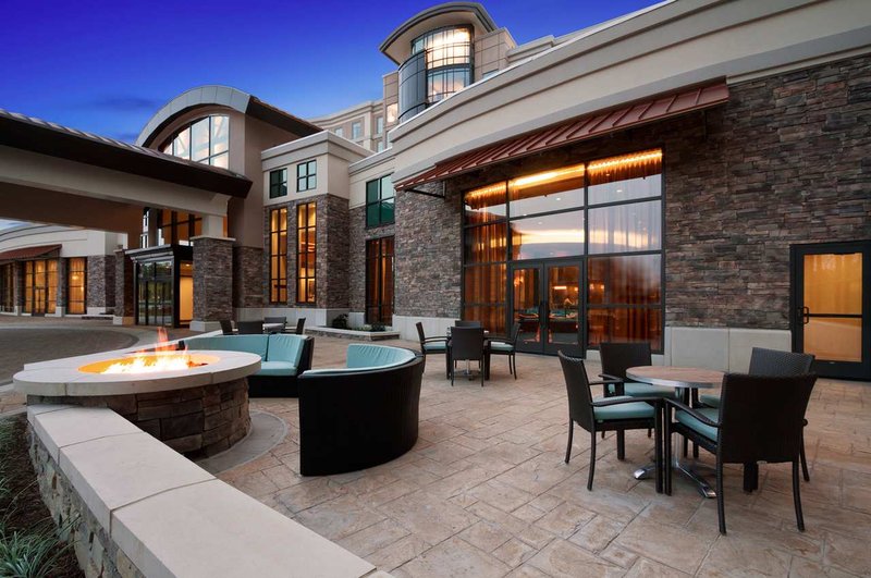 Embassy Suites By Hilton Springfield - 0 Reviews - 8100 Loisdale Rd ...