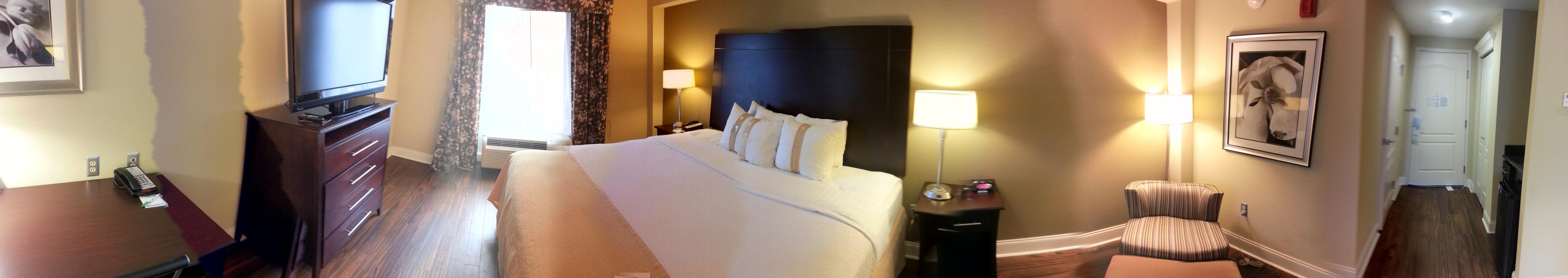 HOLIDAY INN MACON NORTH