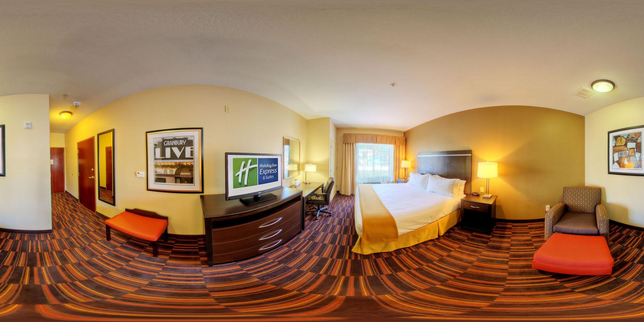 HOLIDAY INN EXPRESS GRANBURY