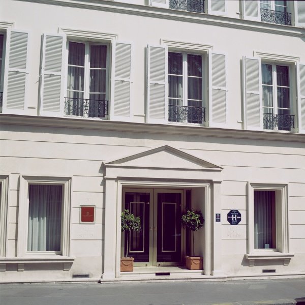 Suede Hotel