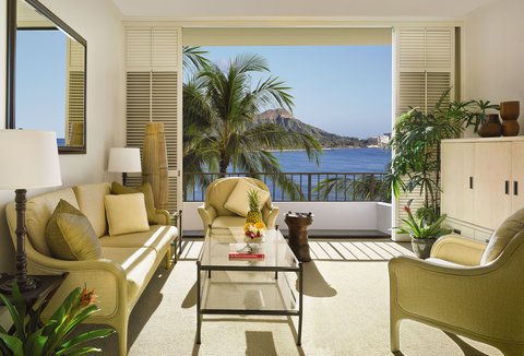Executive Luxury Suite Living Room