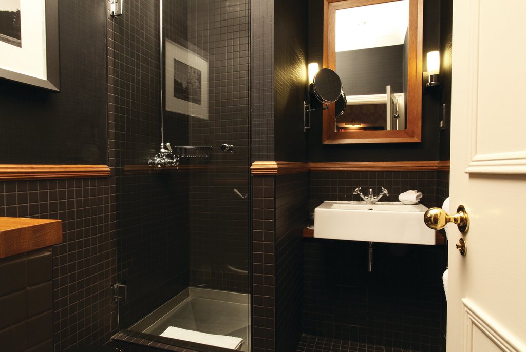 Guest photo