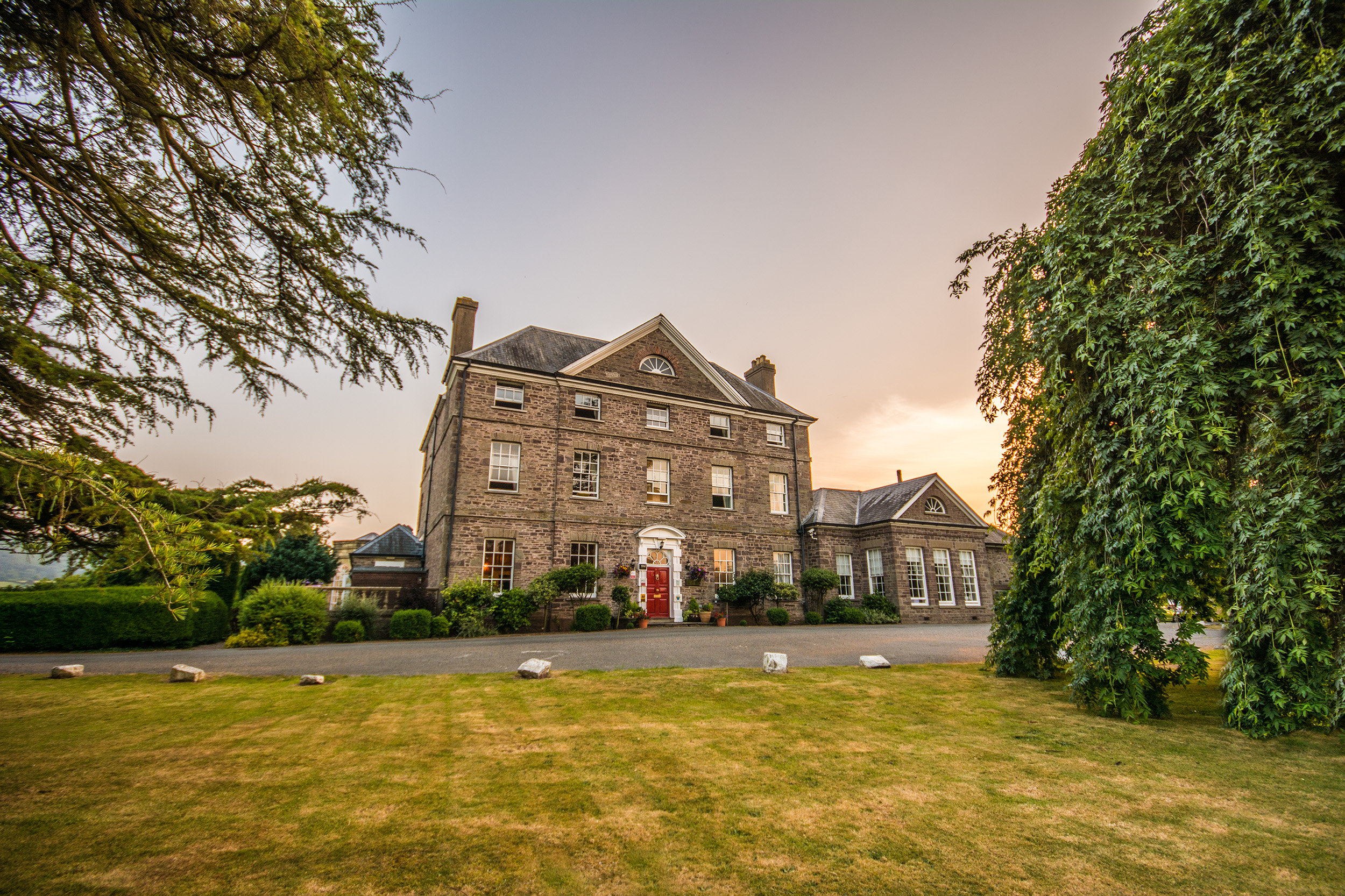 Peterstone Court Hotel