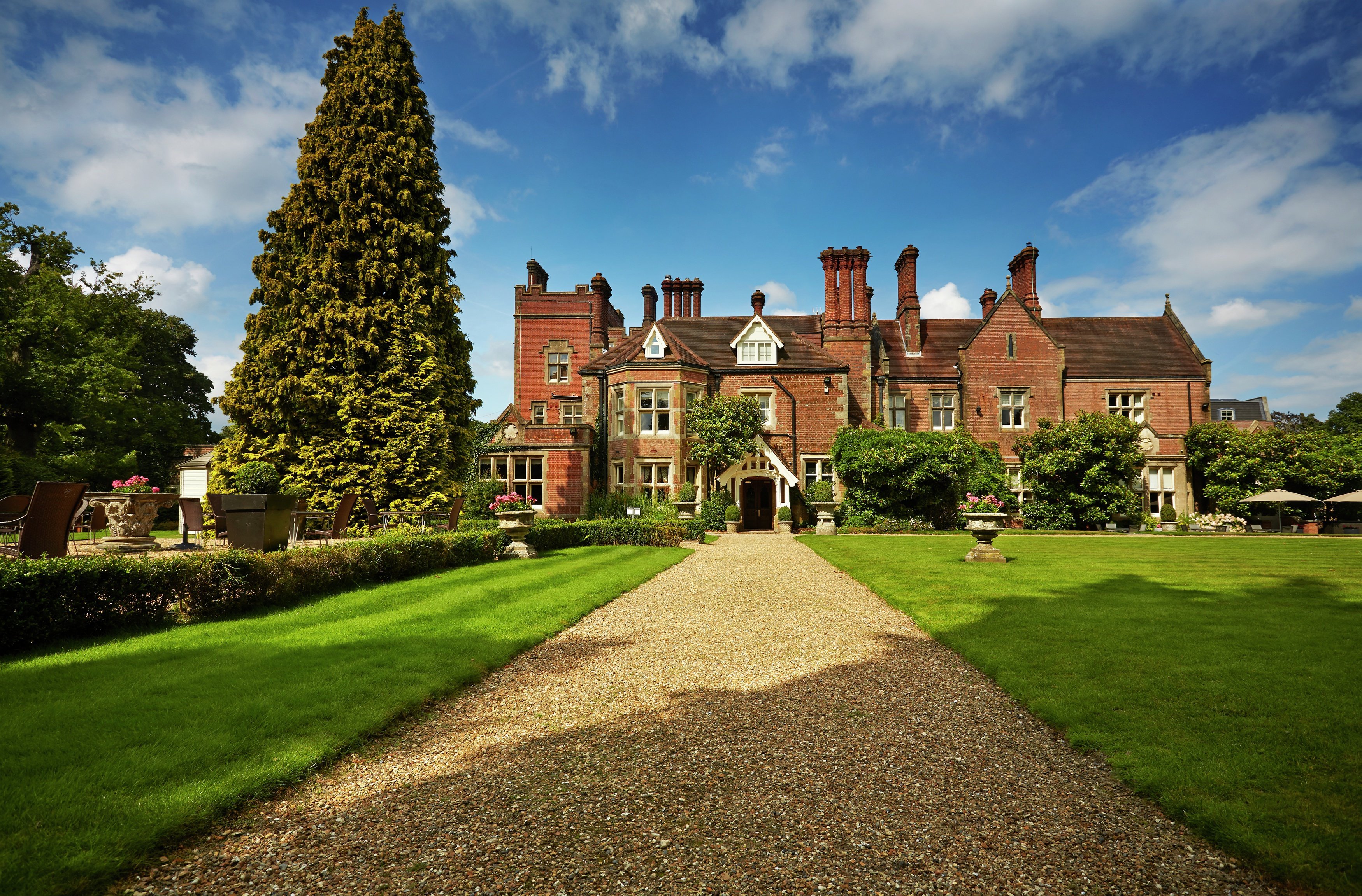 Alexander House & Utopia Spa