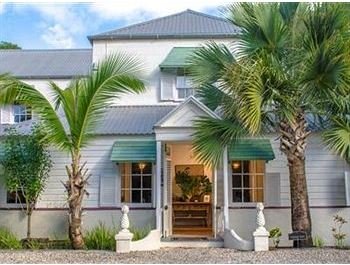 Sweetfield Manor Historic Inn & B&B