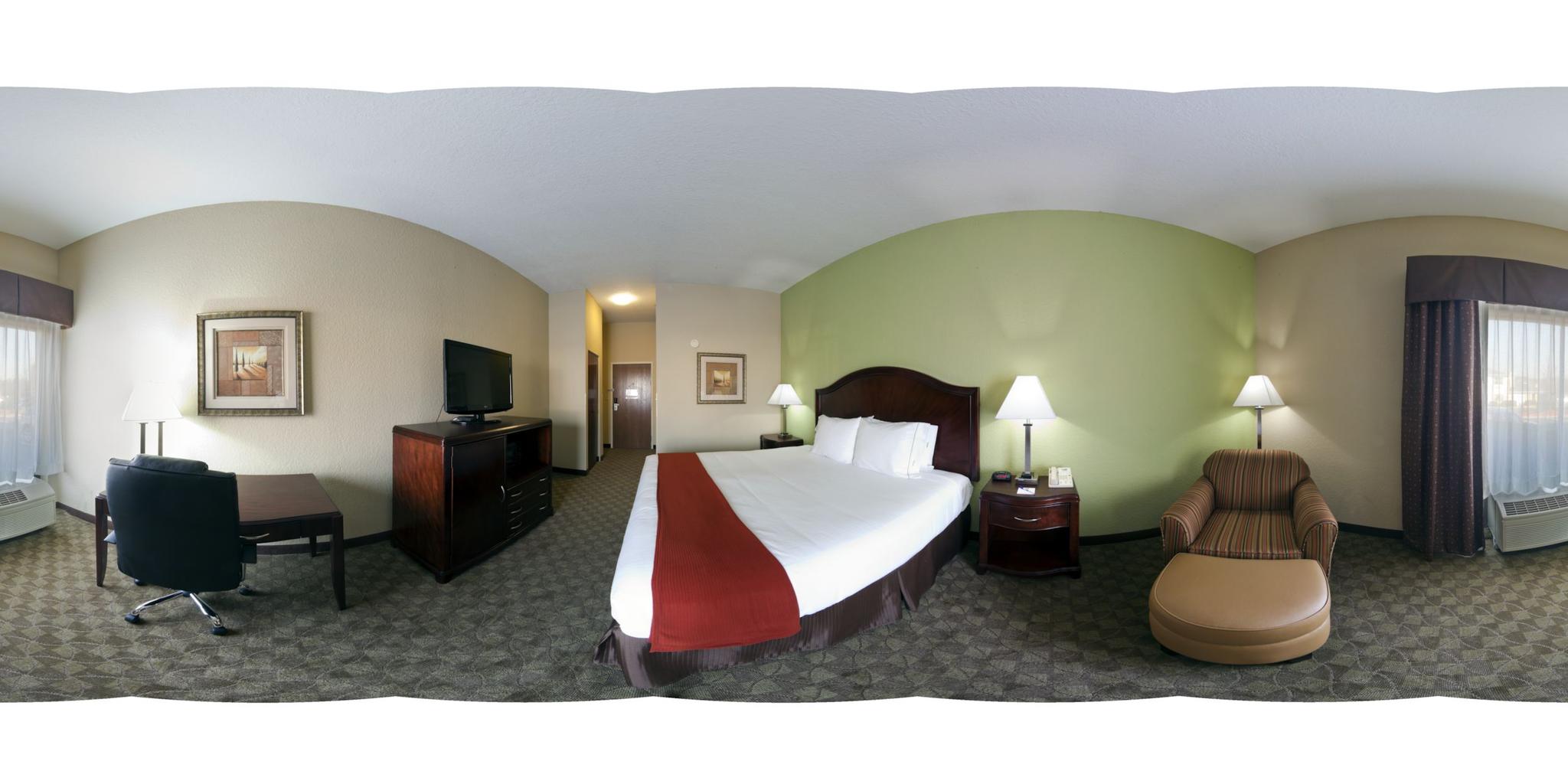 Holiday Inn Express NE Peachtree Corners