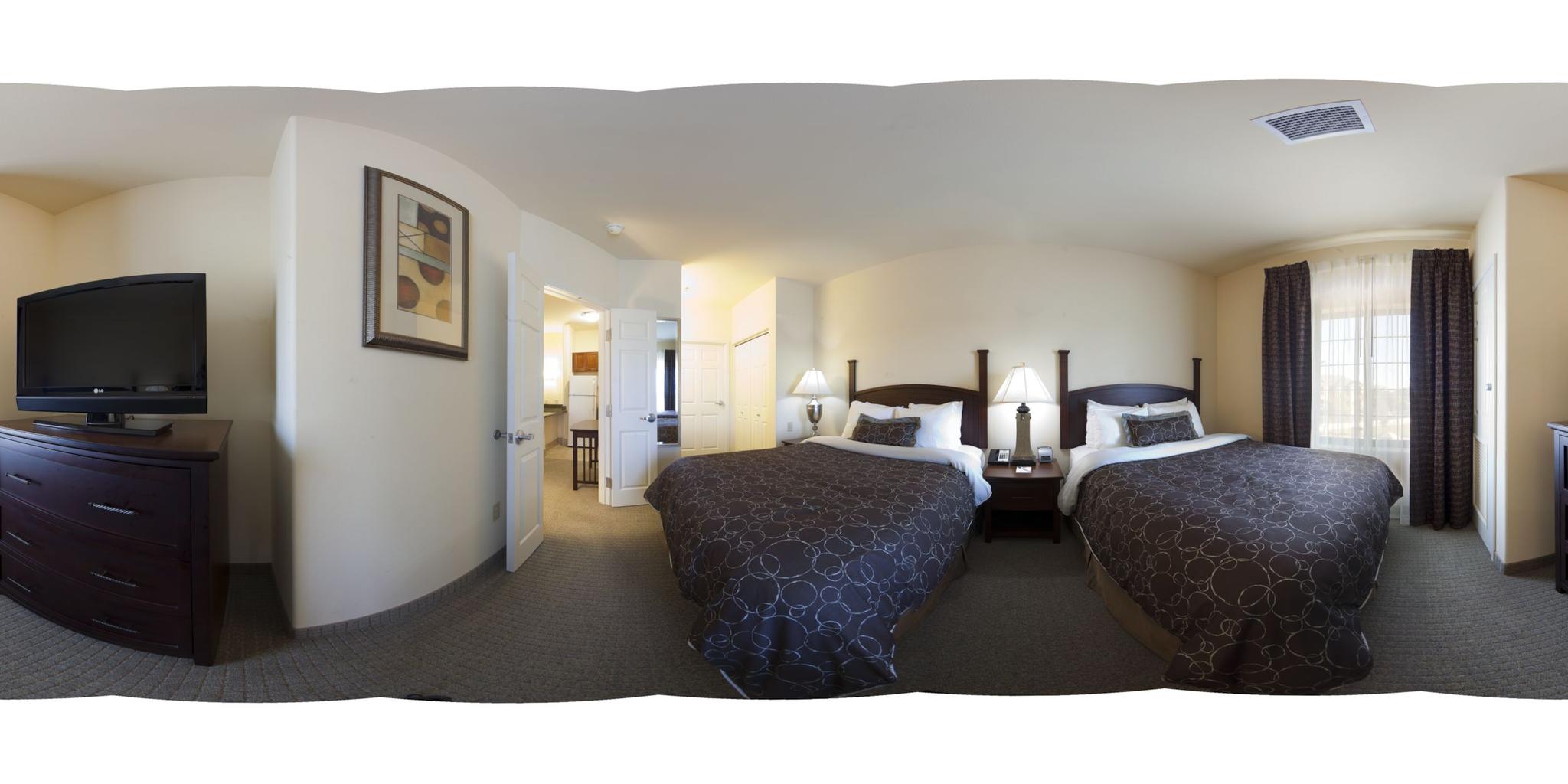 1 BEDROOM SUITE 2 DOUBLE BEDS NONSMOKING