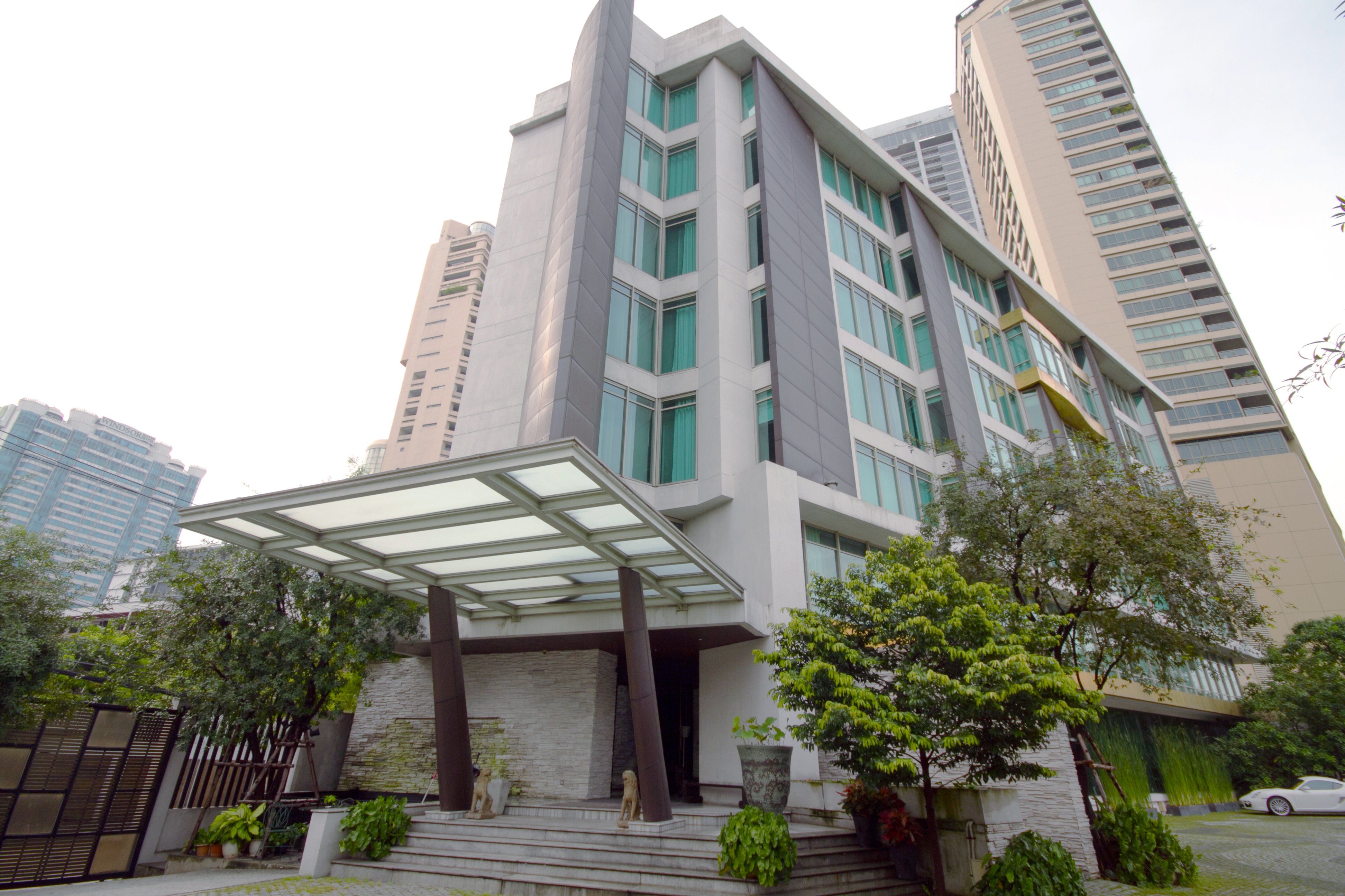 Maduzi Hotel Bangkok