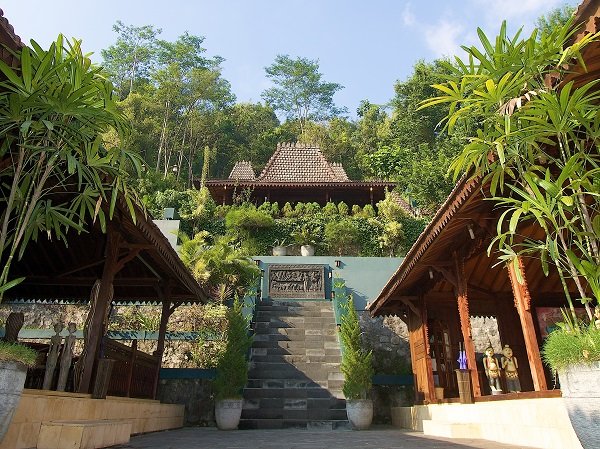 Villa Borobudur