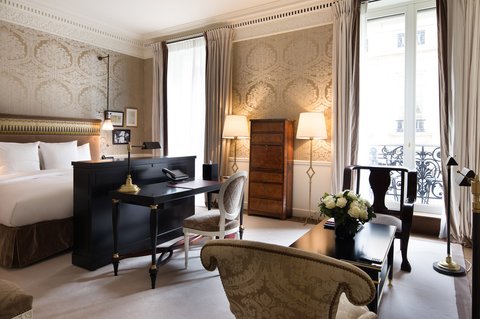 Prestige Junior Suite