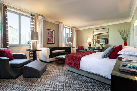 RFH Hotel de Rome - Junior Suite Courtyard View
