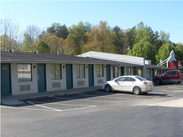 Red Carpet Inn