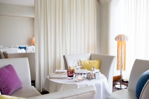 Le Cafe Lauren La Reserve Geneve